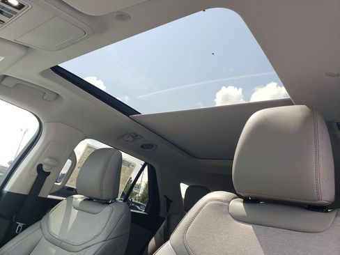 New 2026 Ford Explorer Active w/ Active Comfort Package AWD/4WD image 11