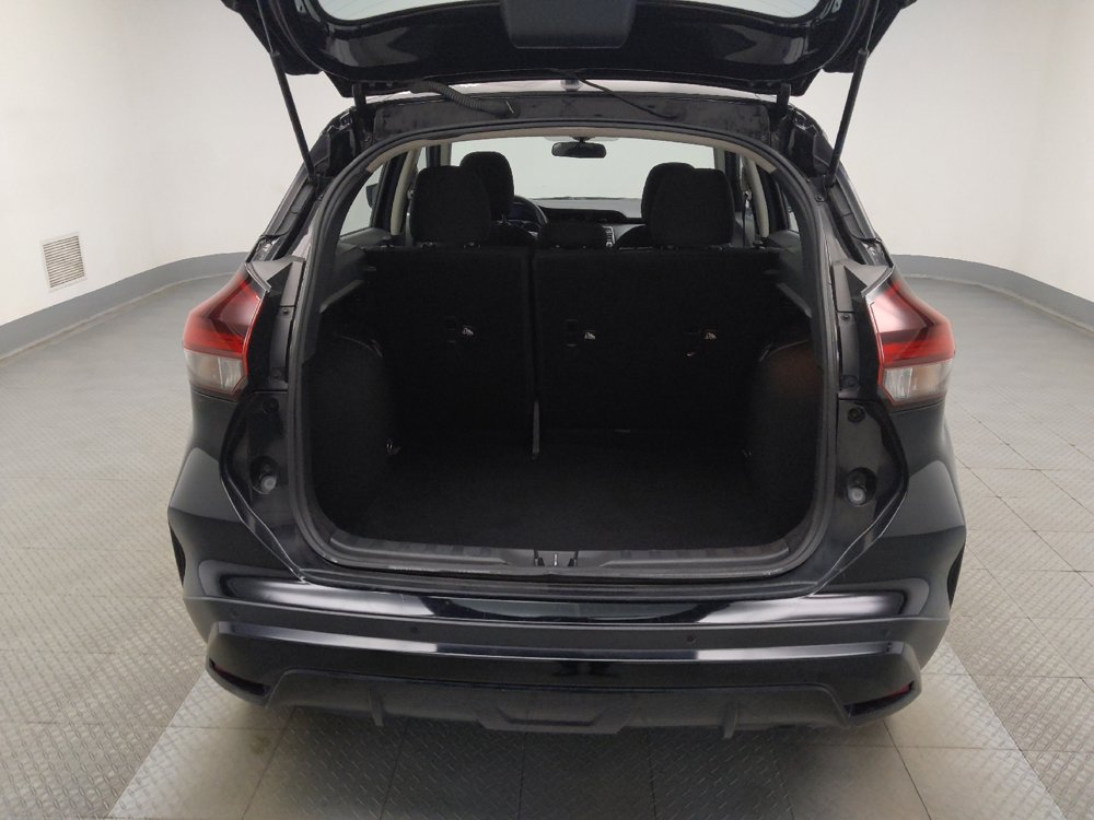Used 2021 Nissan Kicks S FWD image 29