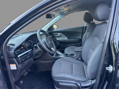 Used 2020 Kia Niro LX FWD image 10