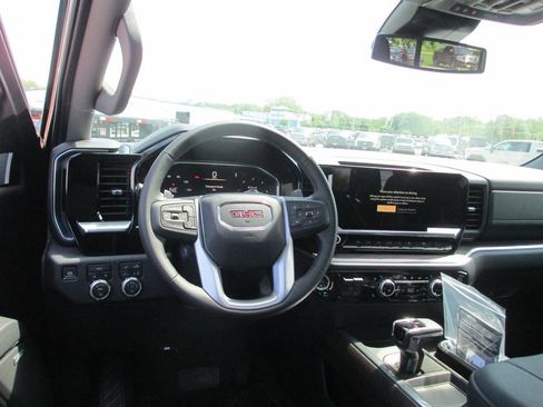 New 2026 GMC Sierra 1500 SLT w/ SLT Premium Plus Package AWD/4WD image 18