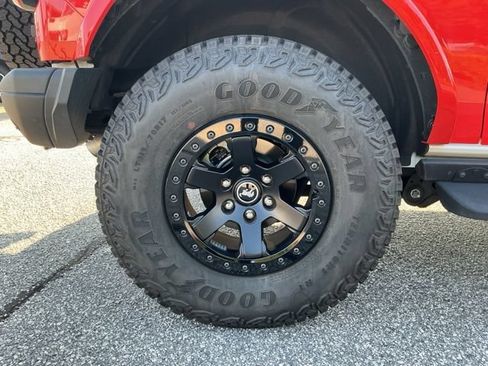 Used 2025 Ford Bronco Stroppe Edition AWD/4WD image 30