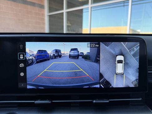 Used 2024 Hyundai Kona Limited image 20