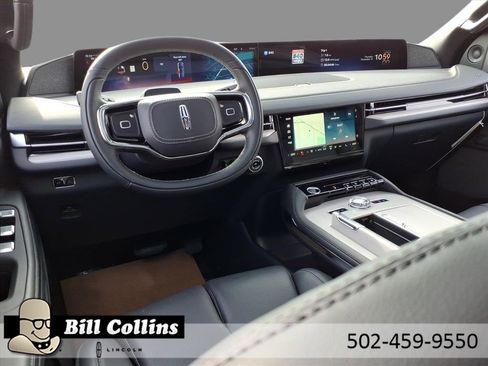 New 2025 Lincoln Navigator Reserve w/ Jet Appearance Package image 6