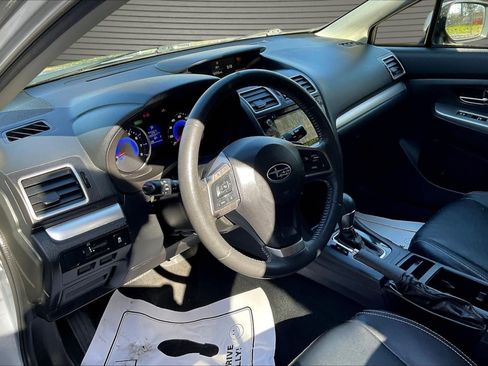 Used 2015 Subaru Crosstrek Touring w/ Popular Package #1 AWD/4WD image 16