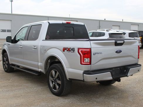 Used 2017 Ford F150 XLT w/ Equipment Group 302A Luxury image 4