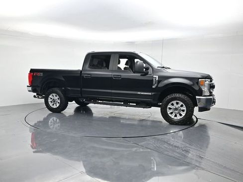 Certified 2021 Ford F250 XL w/ STX Appearance Package image 3