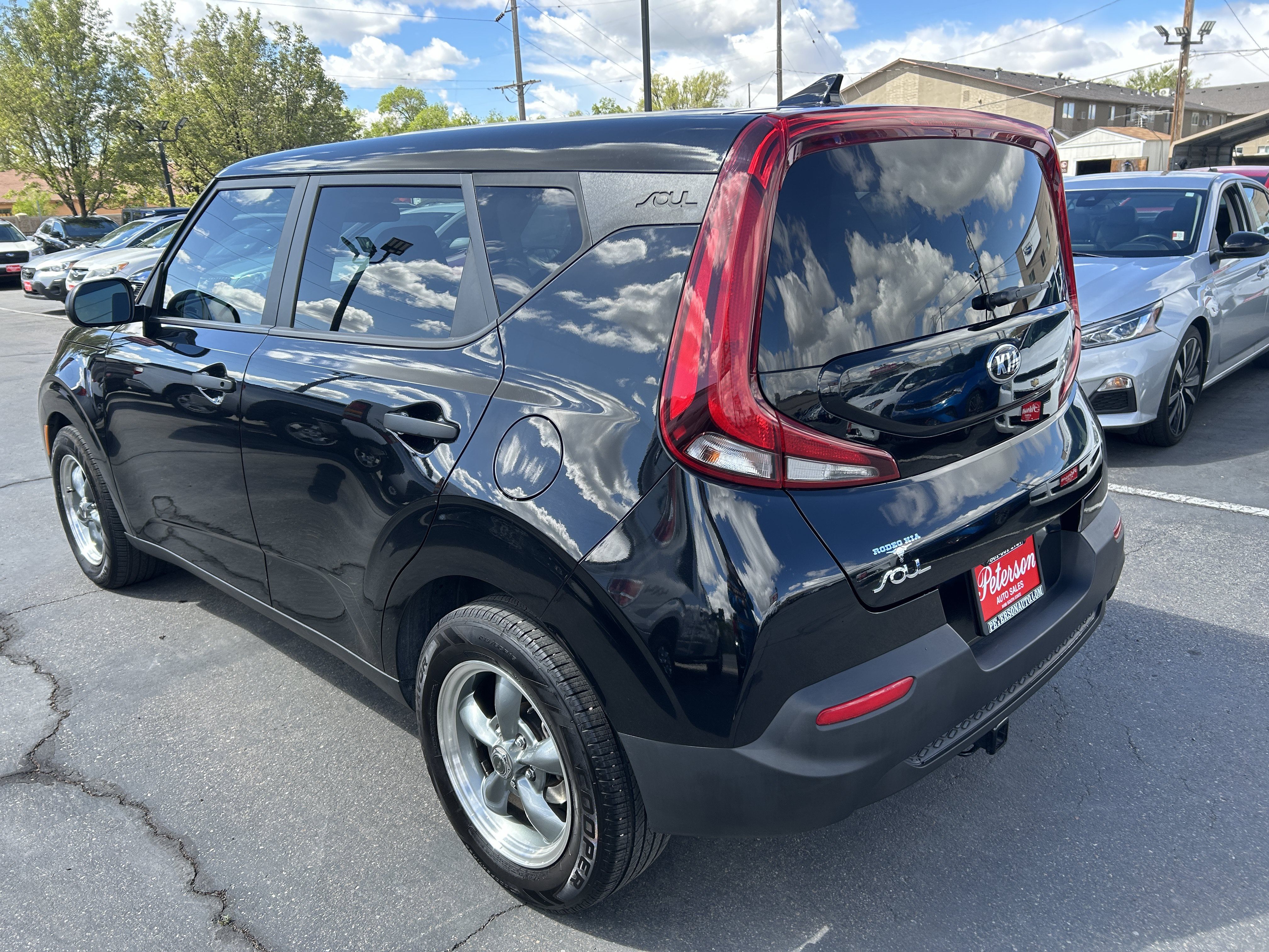 Used 2021 Kia Soul LX FWD image 6