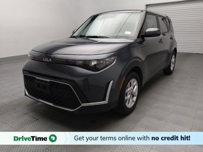 Used 2025 Kia Soul LX