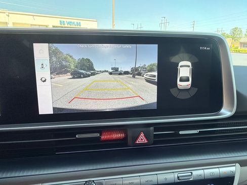 Used 2024 Hyundai Ioniq 6 SEL RWD image 30