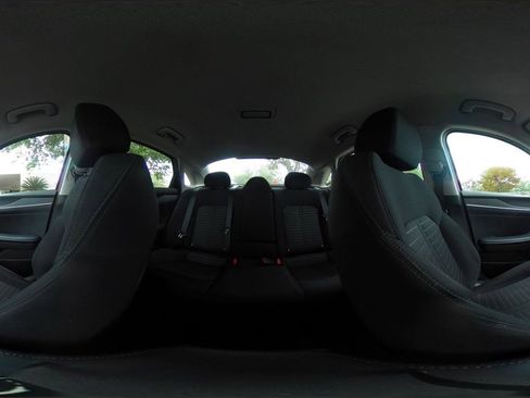 Used 2025 Kia K5 LXS image 38