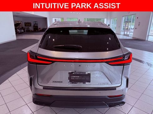 Certified 2025 Lexus NX 250 FWD w/ Accessory Package (Z2) image 6