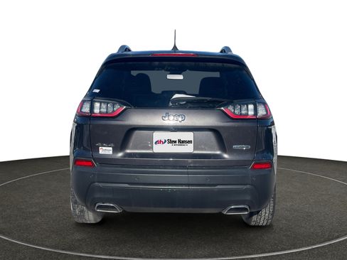 Used 2021 Jeep Cherokee Latitude Lux w/ Comfort/Convenience Group image 5