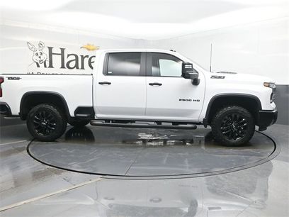 New 2026 Chevrolet Silverado 2500 LT w/ Trail Boss Package