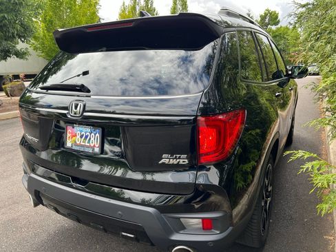 Used 2023 Honda Passport Elite image 4