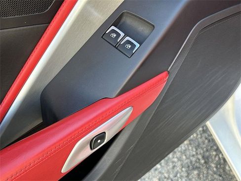 Used 2015 Chevrolet Corvette Z06 w/ 3LZ Preferred Equipment Group image 21