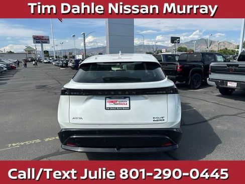 Used 2024 Nissan Ariya AWD image 10