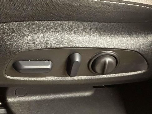 Used 2024 Chevrolet Equinox LS w/ LS Convenience Package image 14