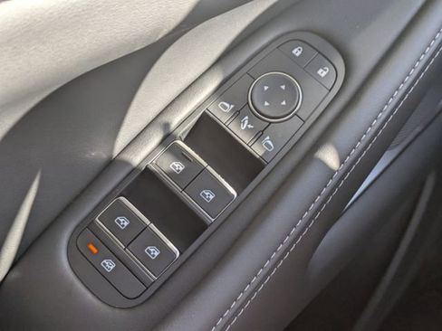 Used 2025 INFINITI QX60 Luxe w/ Black Edition image 25