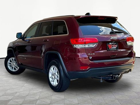 Used 2018 Jeep Grand Cherokee Laredo AWD/4WD image 4