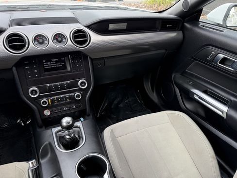 Used 2019 Ford Mustang GT w/ GT Performance Package RWD image 20