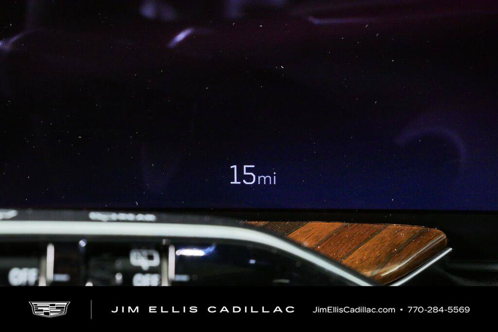 New 2026 Cadillac Escalade Platinum Sport w/ LPO, ONYX Package AWD/4WD image 13