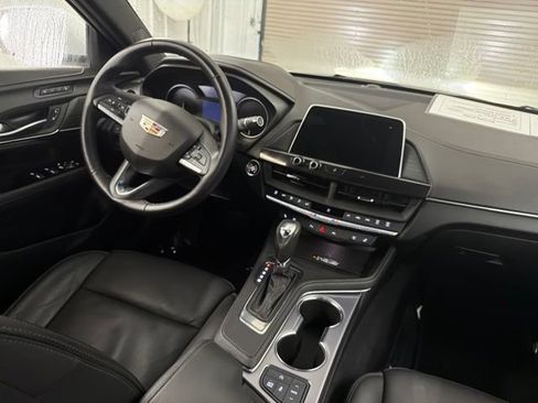 Used 2026 Cadillac CT4 Premium Luxury RWD image 17