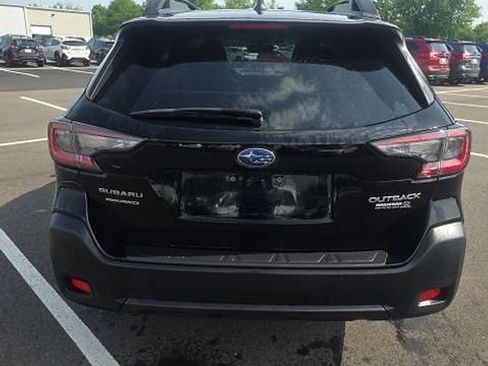 Certified 2024 Subaru Outback Premium w/ Popular Package #1A AWD/4WD image 3