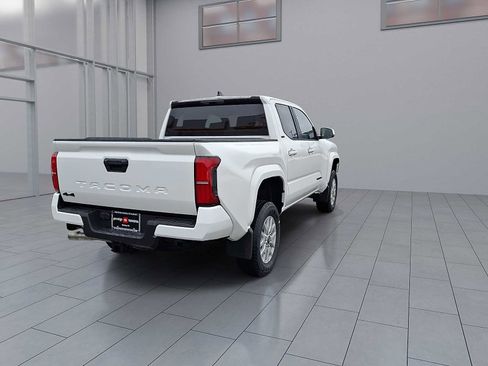 New 2026 Toyota Tacoma SR5 image 7
