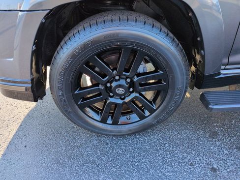 Used 2019 Toyota 4Runner Limited AWD/4WD image 27