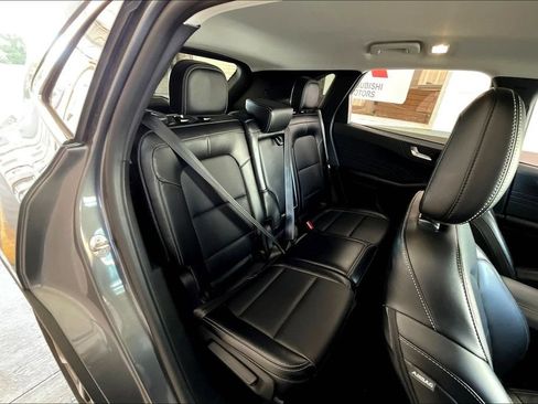 Used 2024 Ford Escape Platinum AWD/4WD image 24