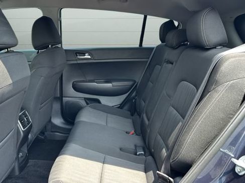 Used 2017 Kia Sportage LX AWD/4WD image 24