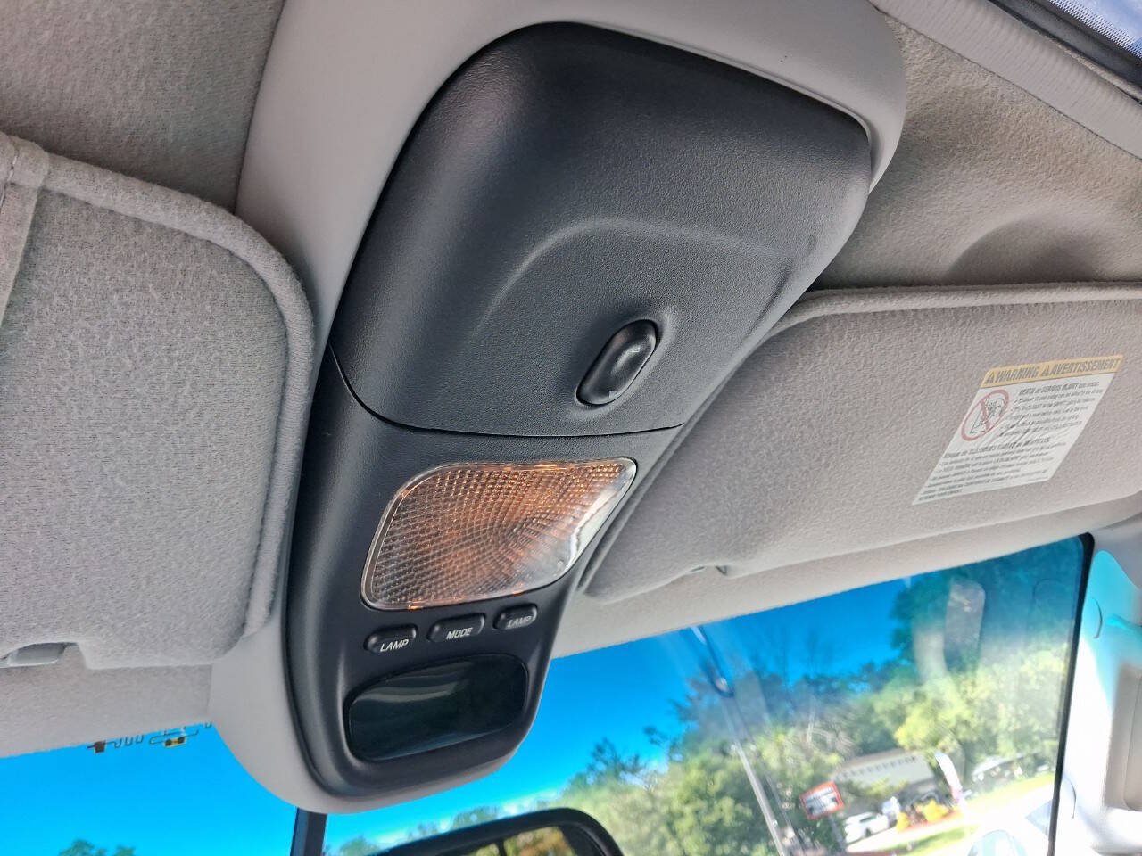 Used 2005 Ford Explorer Sport Trac 4x4 image 36