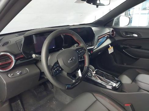 New 2026 Chevrolet Trax RS w/ Sunroof Package image 2