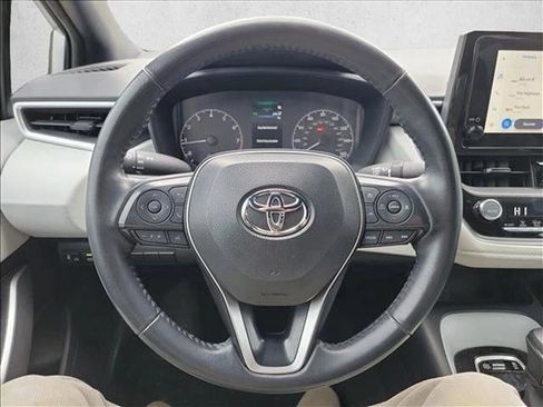 Used 2024 Toyota Corolla SE image 19