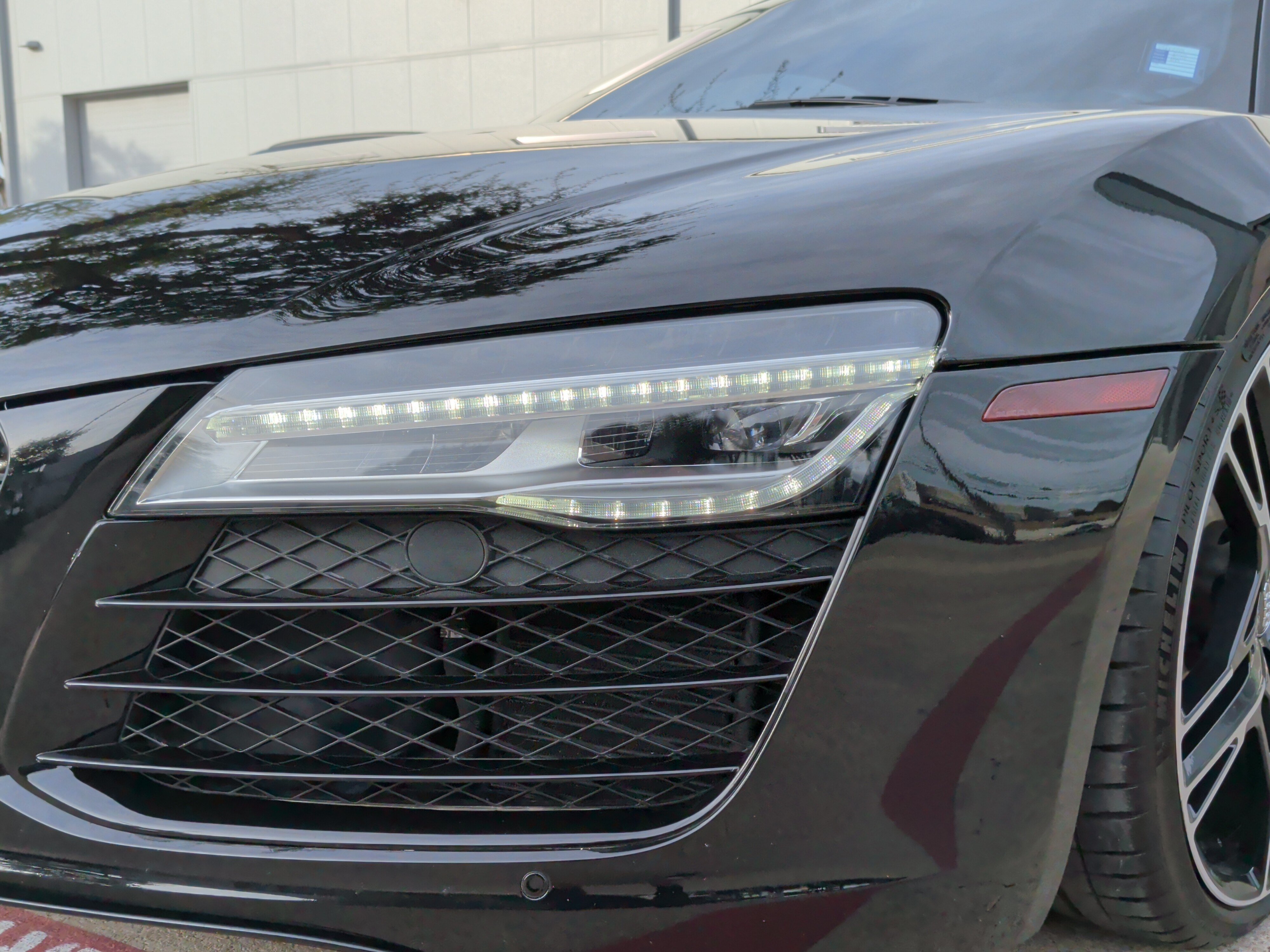 Used 2015 Audi R8 V10 AWD/4WD image 6