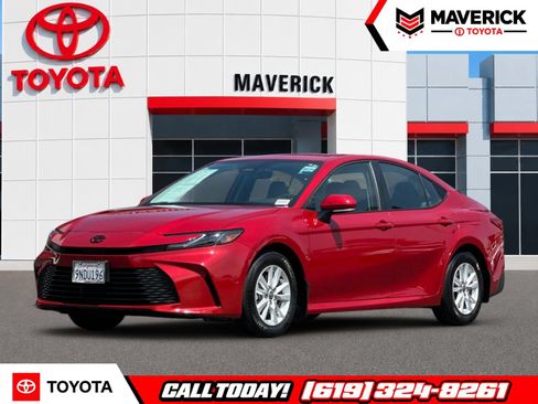 Used 2025 Toyota Camry LE FWD image 1