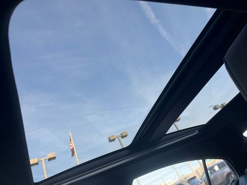 Used 2025 Toyota Camry XSE image 21