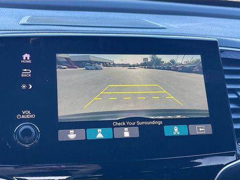 Used 2022 Honda Pilot Black Edition image 14