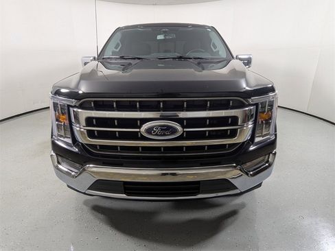 Used 2023 Ford F150 Lariat image 2