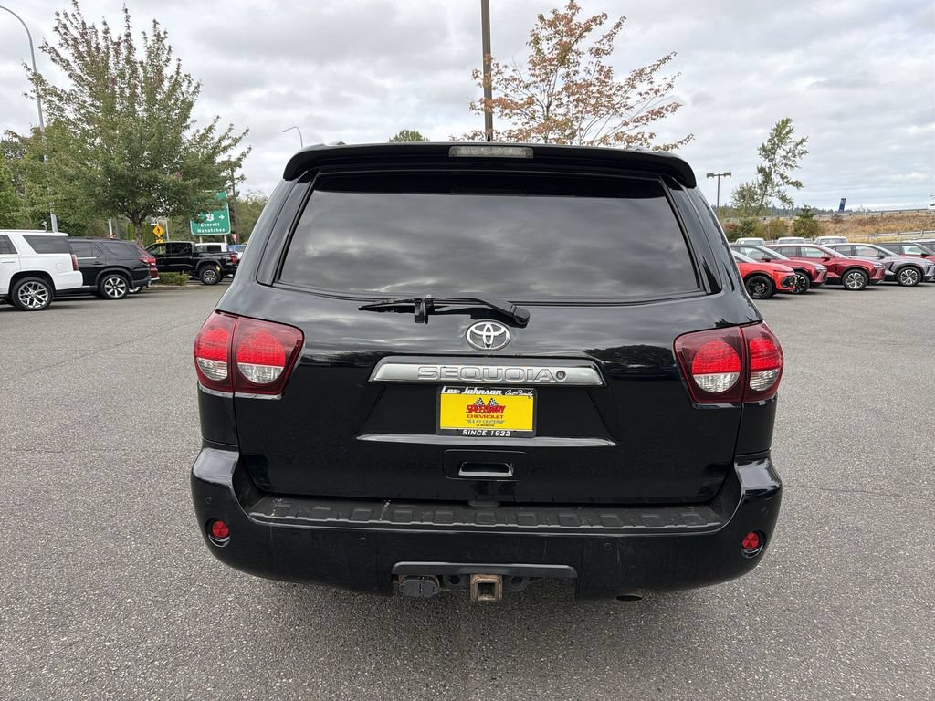 Used 2019 Toyota Sequoia Platinum AWD/4WD image 8