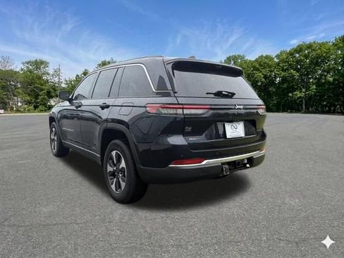 Used 2022 Jeep Grand Cherokee Limited 4xe w/ Luxury Tech Group II AWD/4WD image 6
