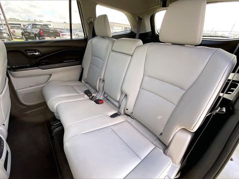 Used 2017 Honda Pilot EX-L image 19