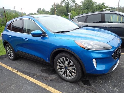 Used 2020 Ford Escape Titanium AWD/4WD image 4