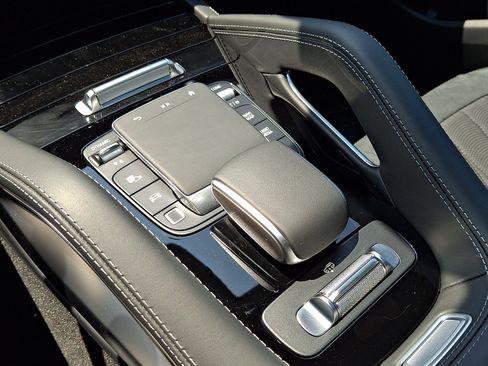 Certified 2025 Mercedes-Benz GLE 53 AMG 4MATIC Coupe image 16