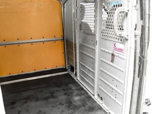 Used 2013 Nissan NV 3500 SV w/ Technology Pkg image 40