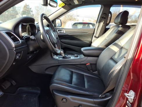 Used 2021 Jeep Grand Cherokee Limited image 11