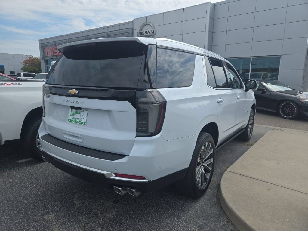 Used 2026 Chevrolet Tahoe High Country RWD image 4
