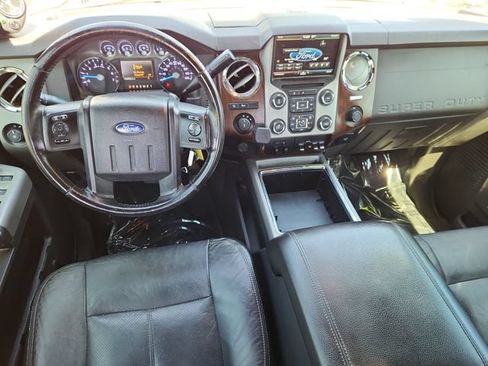 Used 2015 Ford F350 Lariat AWD/4WD image 9