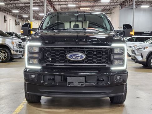Used 2024 Ford F350 Lariat w/ Lariat Ultimate Package image 2