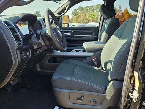 New 2026 RAM 2500 Big Horn AWD/4WD image 10